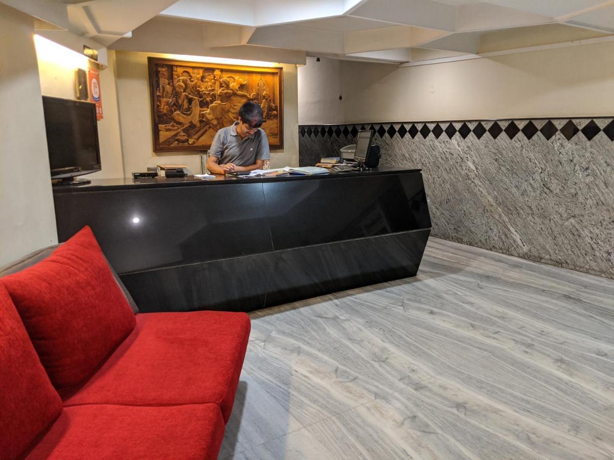 Aashraya Hotel Mysore Luaran gambar