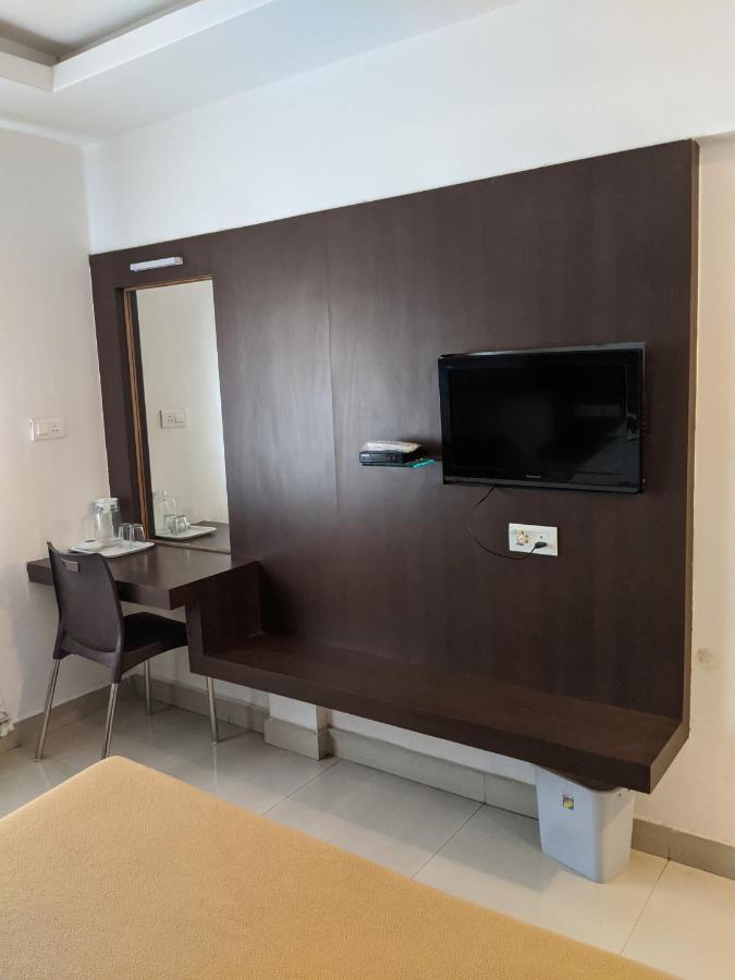 Aashraya Hotel Mysore Luaran gambar